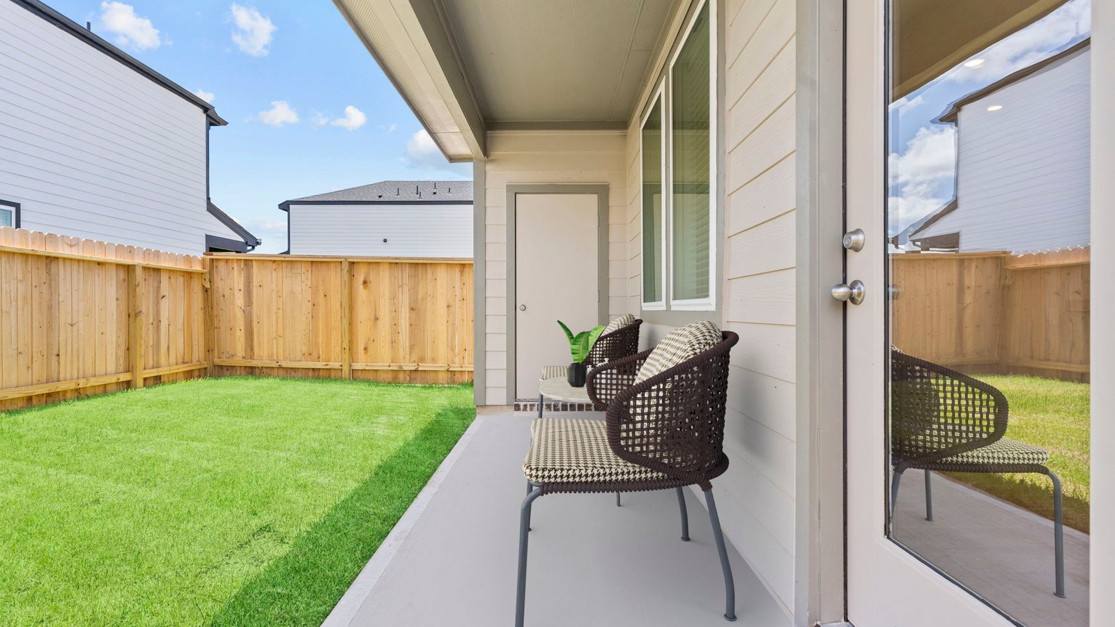 *Images and 3D tour are for illustration only and options may vary from home as built.
