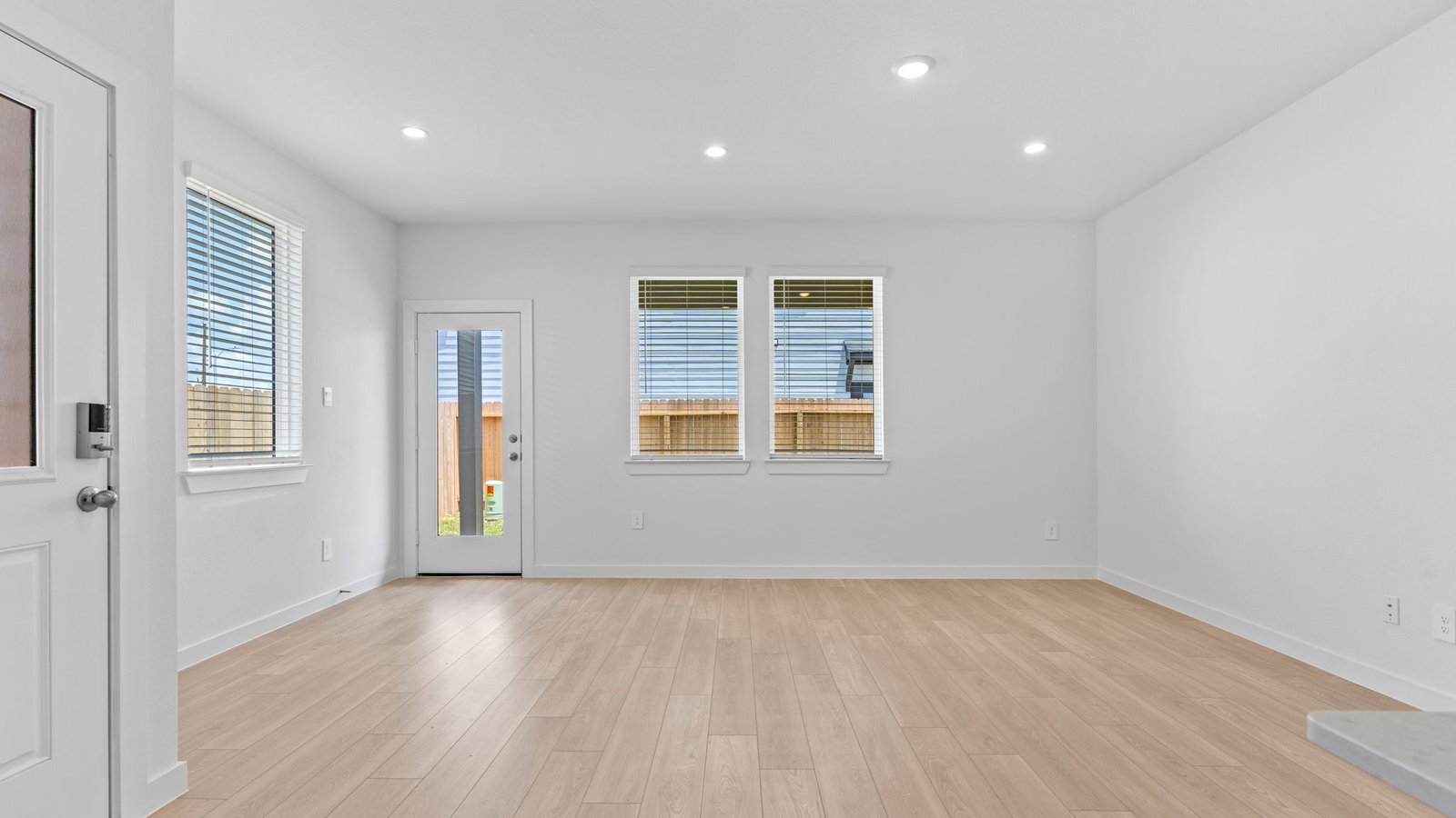 *Images and 3D tour are for illustration only and options may vary from home as built.