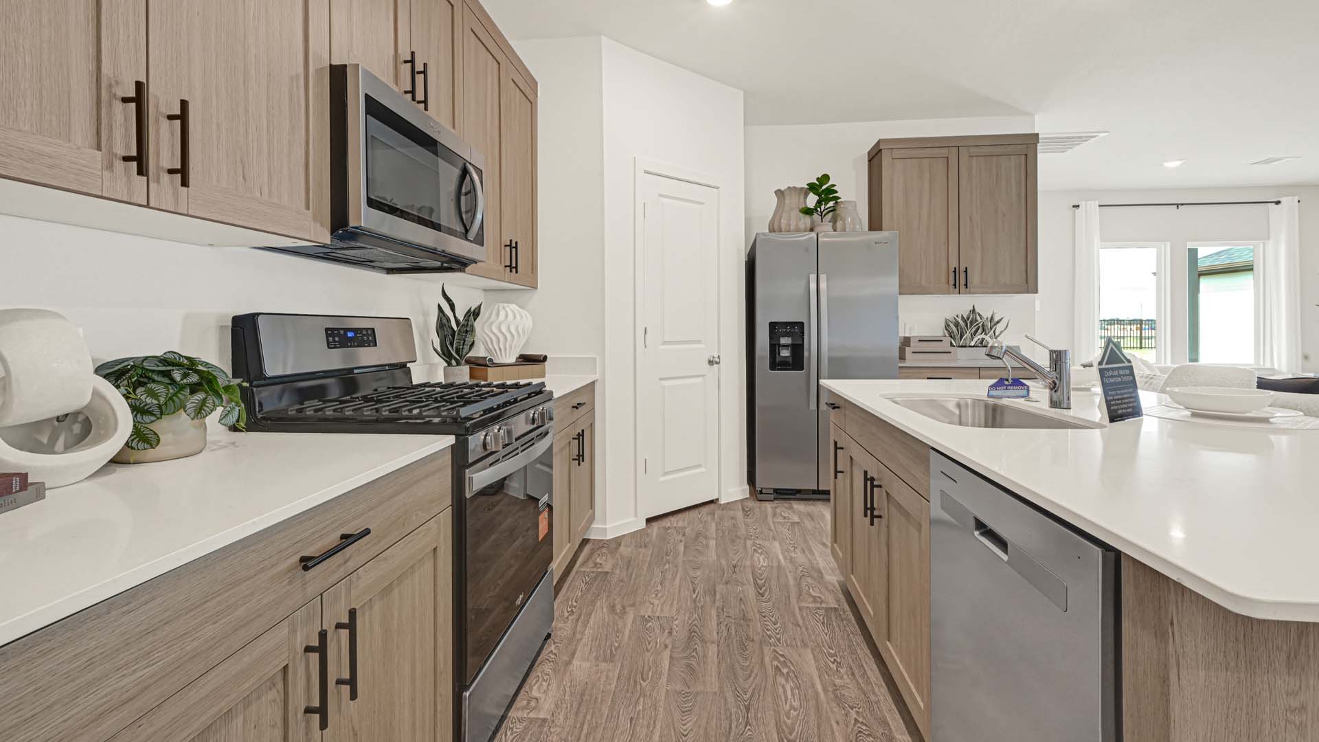 *Images and 3D tour are for illustration only and options may vary from home as built.
