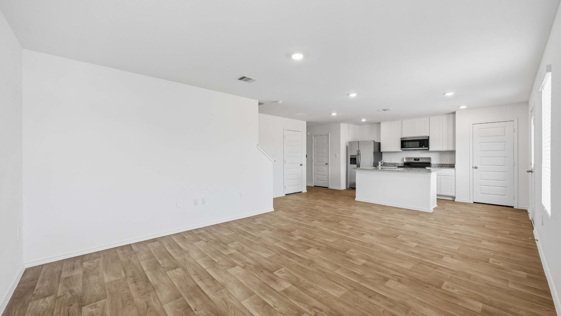 *Images and 3D tour are for illustration only and options may vary from home as built.