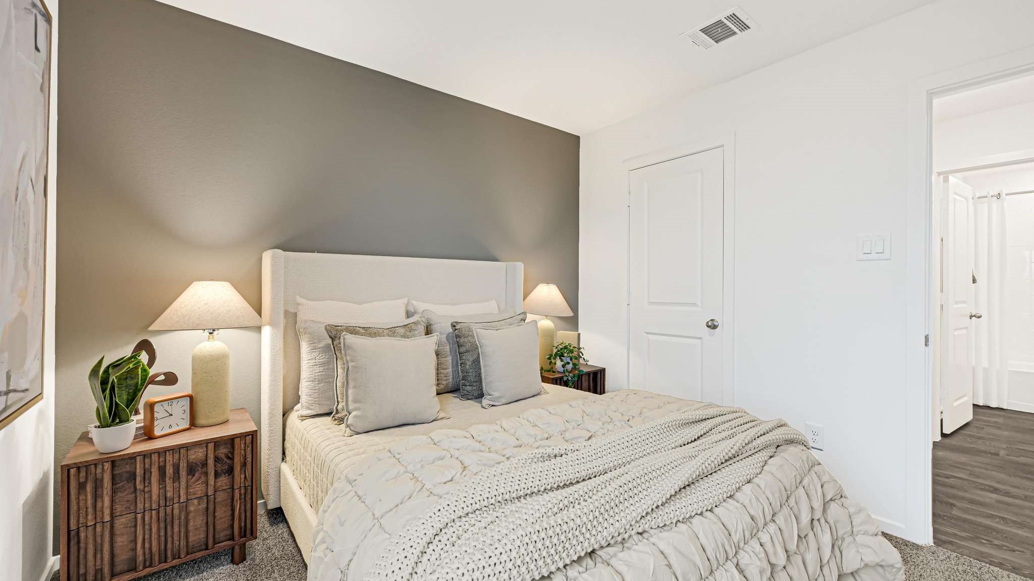 *Images and 3D tour are for illustration only and options may vary from home as built.