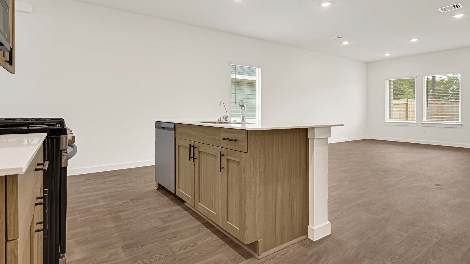 *Images and 3D tour are for illustration only and options may vary from home as built.