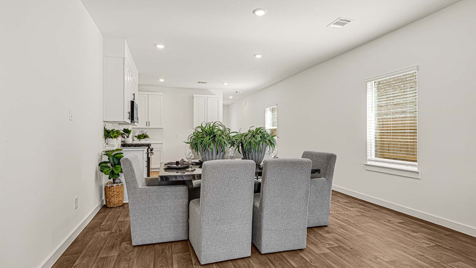 *Images and 3D tour are for illustration only and options may vary from home as built.