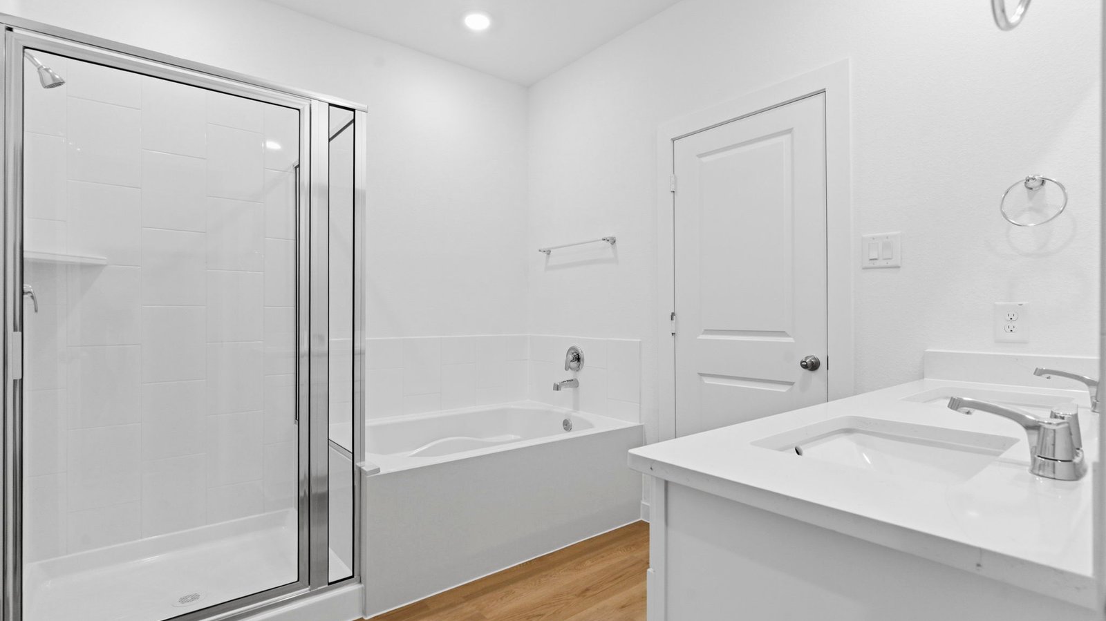 *Images and 3D tour are for illustration only and options may vary from home as built.
