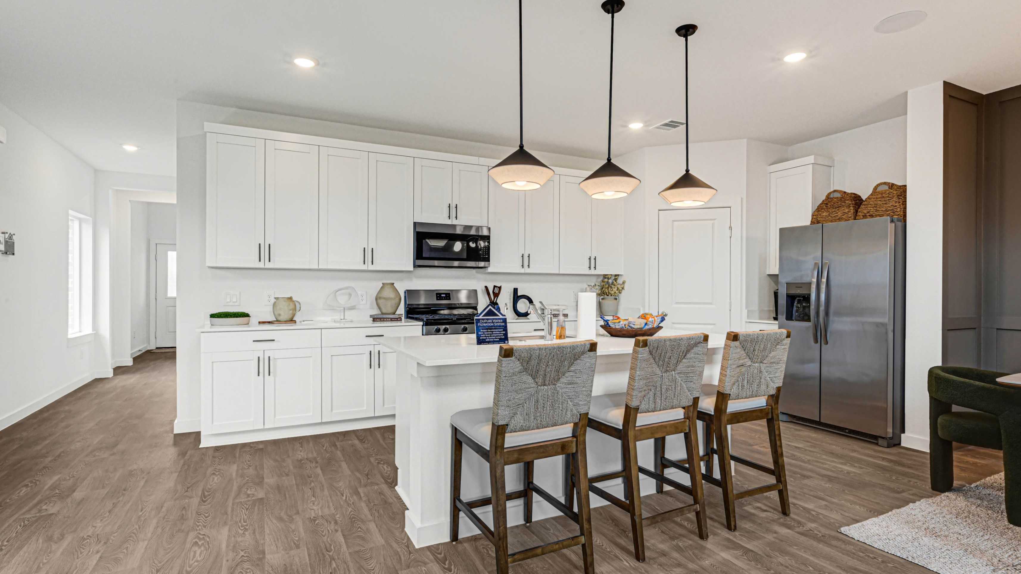 Kitchen and Bar
