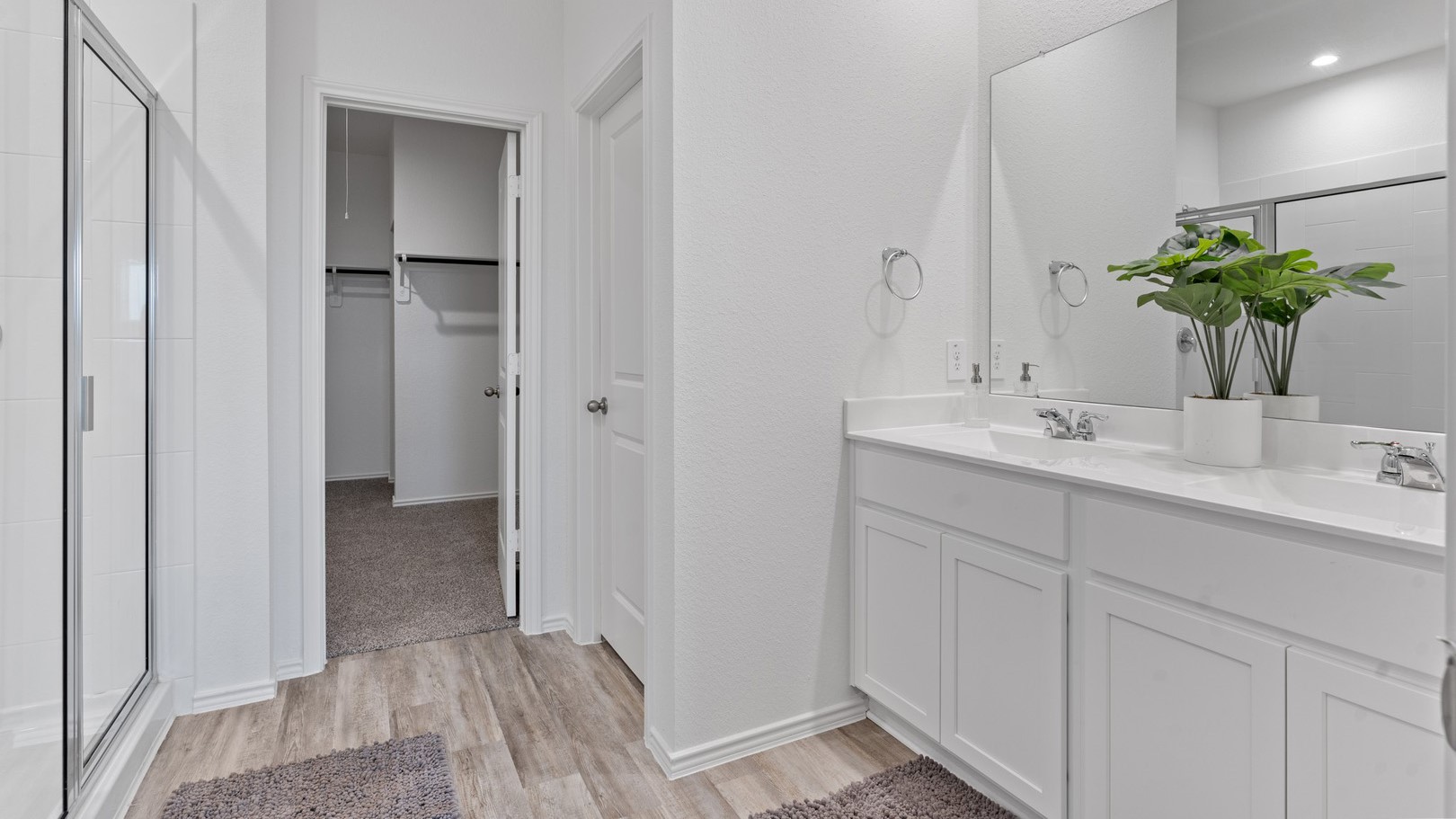 *Images and 3D tour are for illustration only and options may vary from home as built.