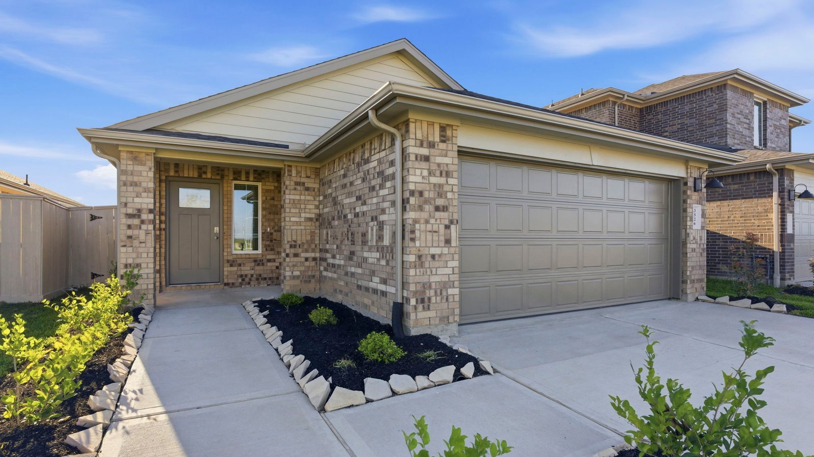 *Images and 3D tour are for illustration only and options may vary from home as built.