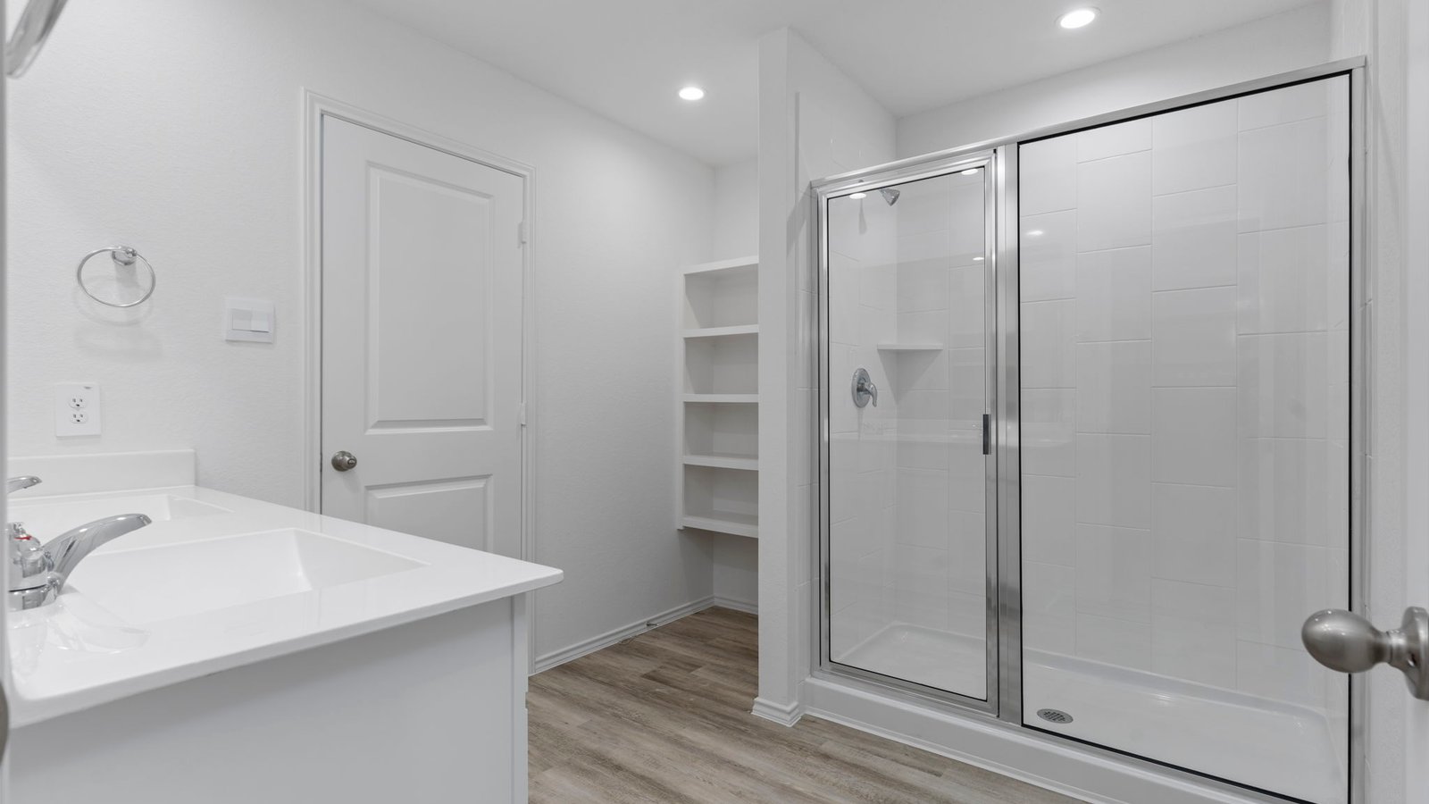 *Images and 3D tour are for illustration only and options may vary from home as built.