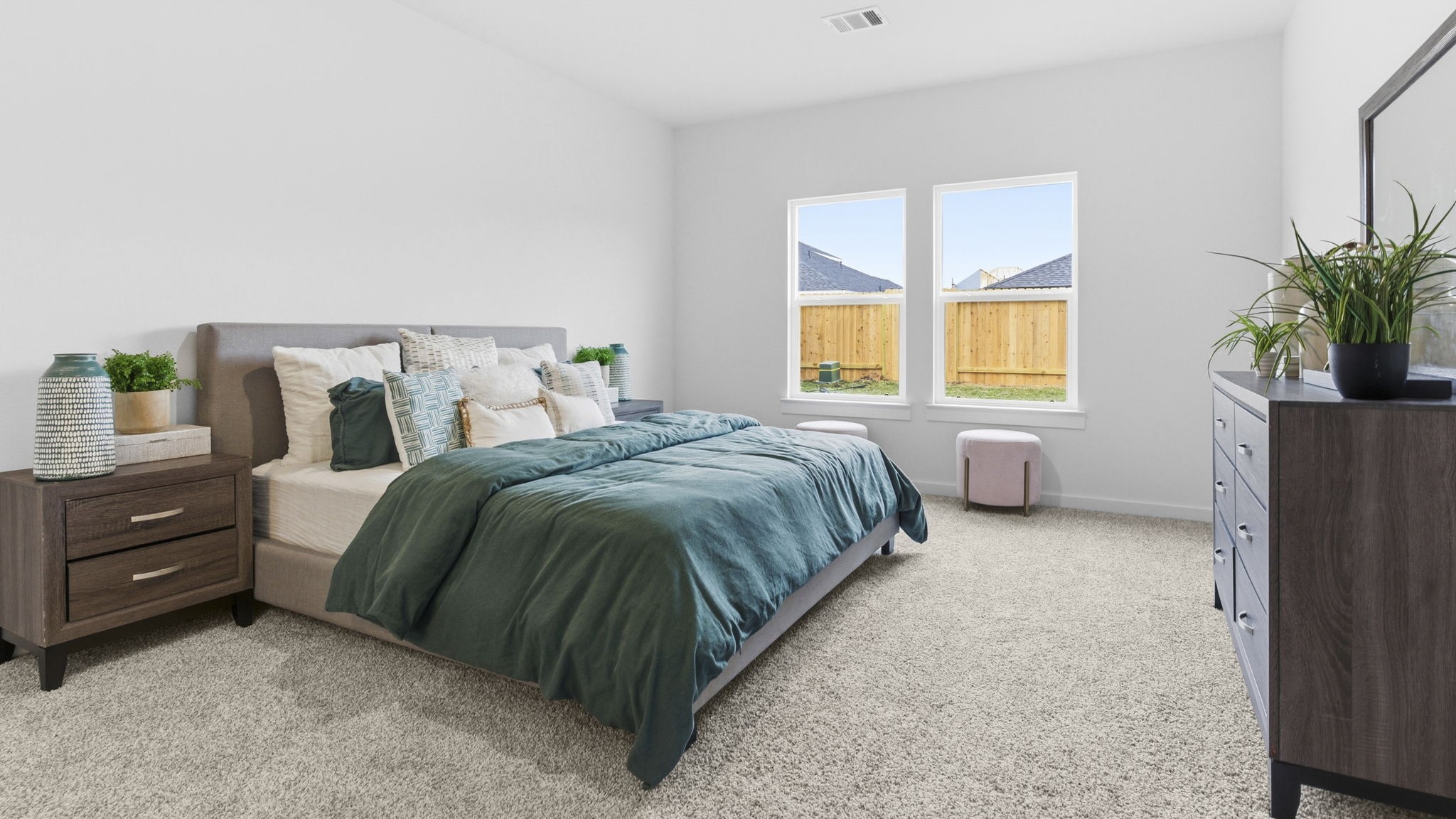 *Images and 3D tour are for illustration only and options may vary from home as built.