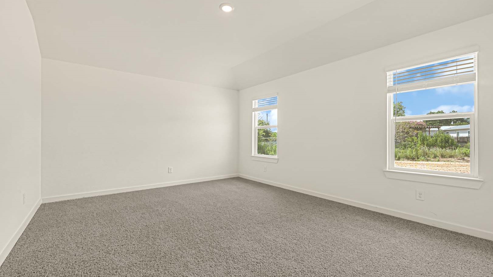 *Images and 3D tour are for illustration only and options may vary from home as built.