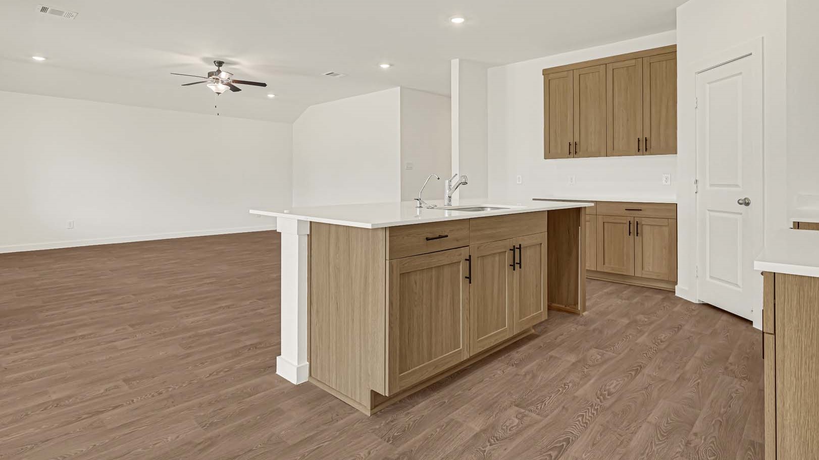*Images and 3D tour are for illustration only and options may vary from home as built.