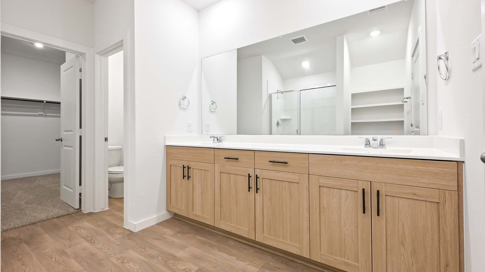 *Images and 3D tour are for illustration only and options may vary from home as built.