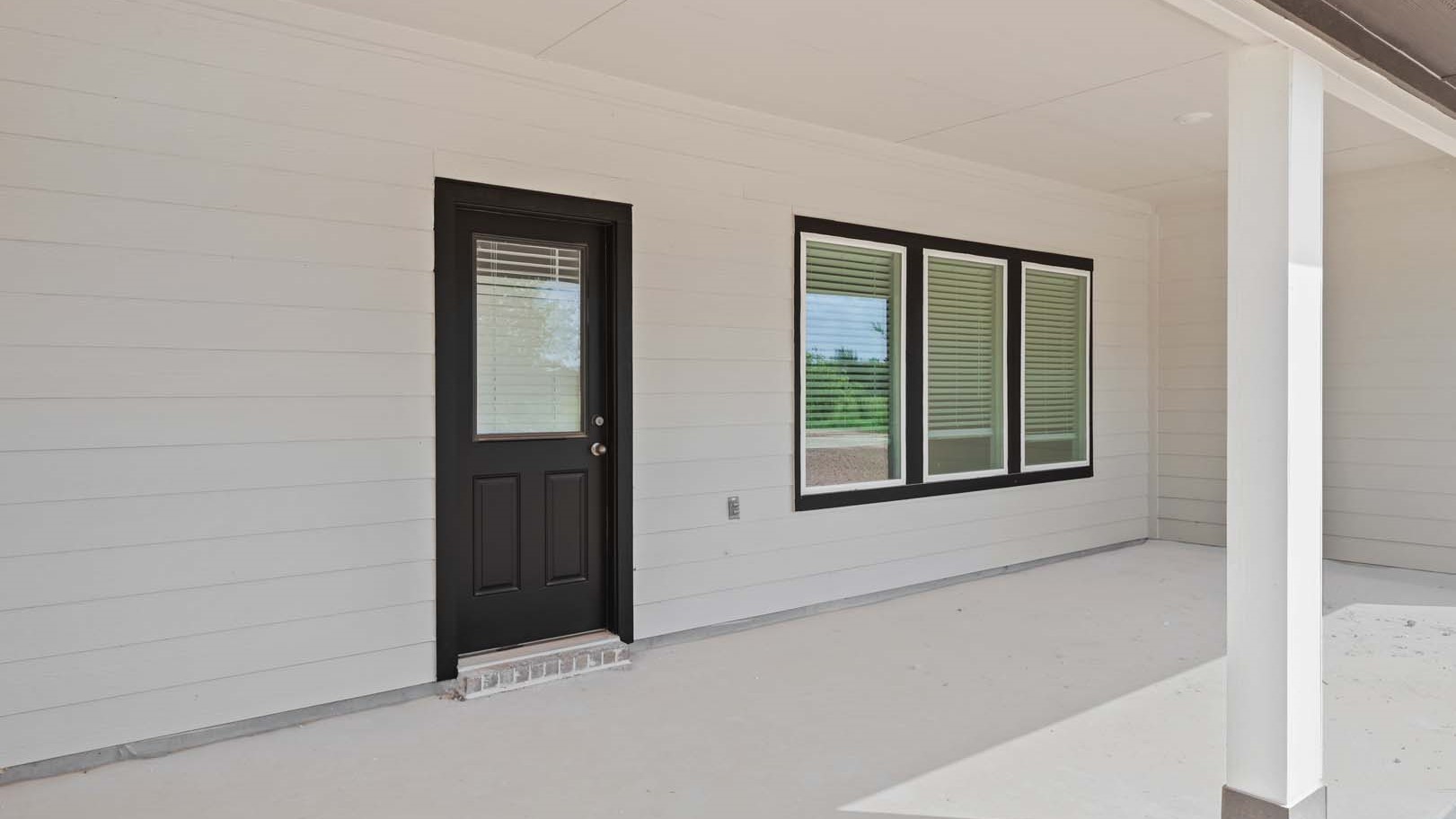 *Images and 3D tour are for illustration only and options may vary from home as built.