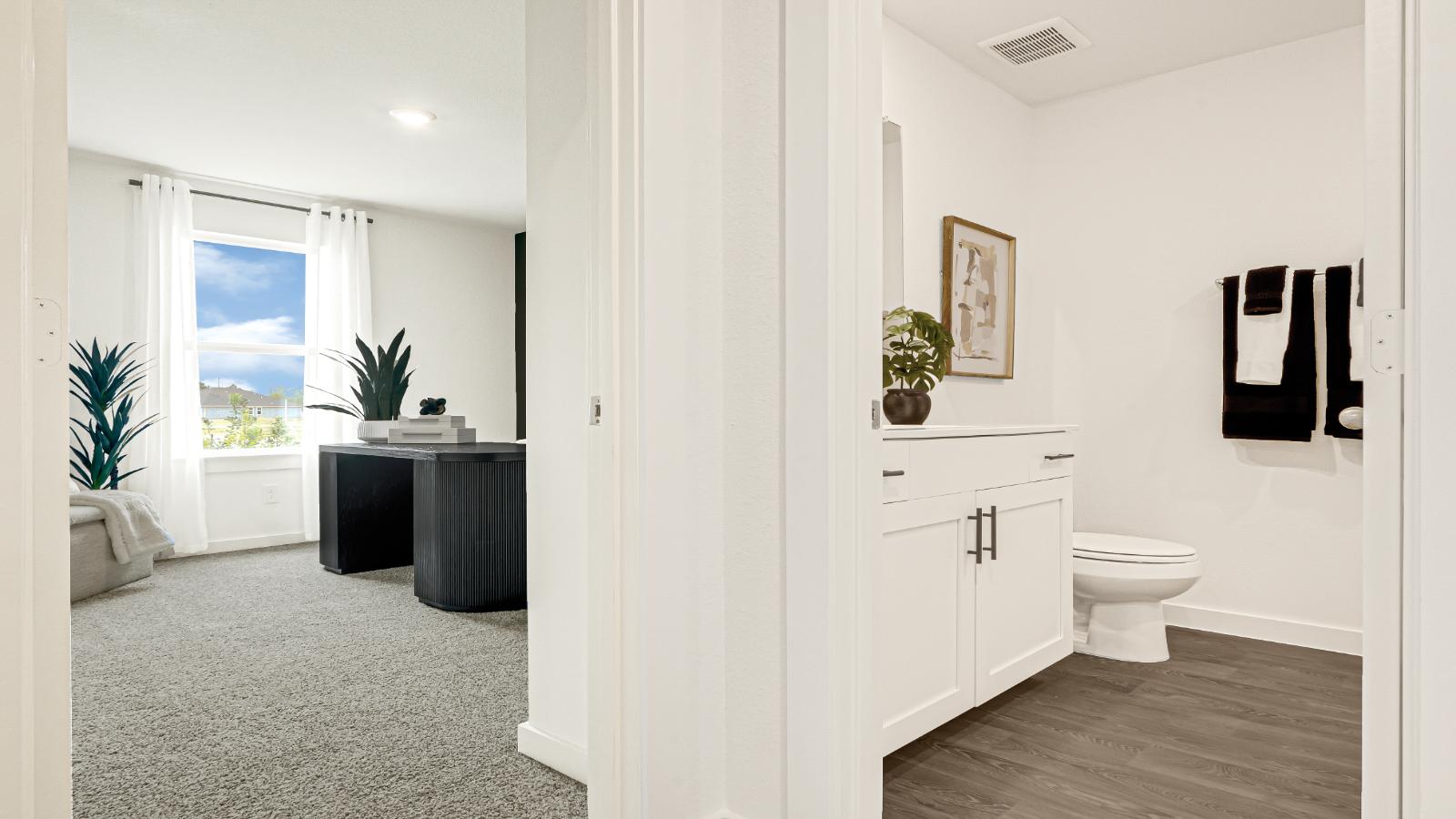 hallway conecting bathroom and bedroom 1