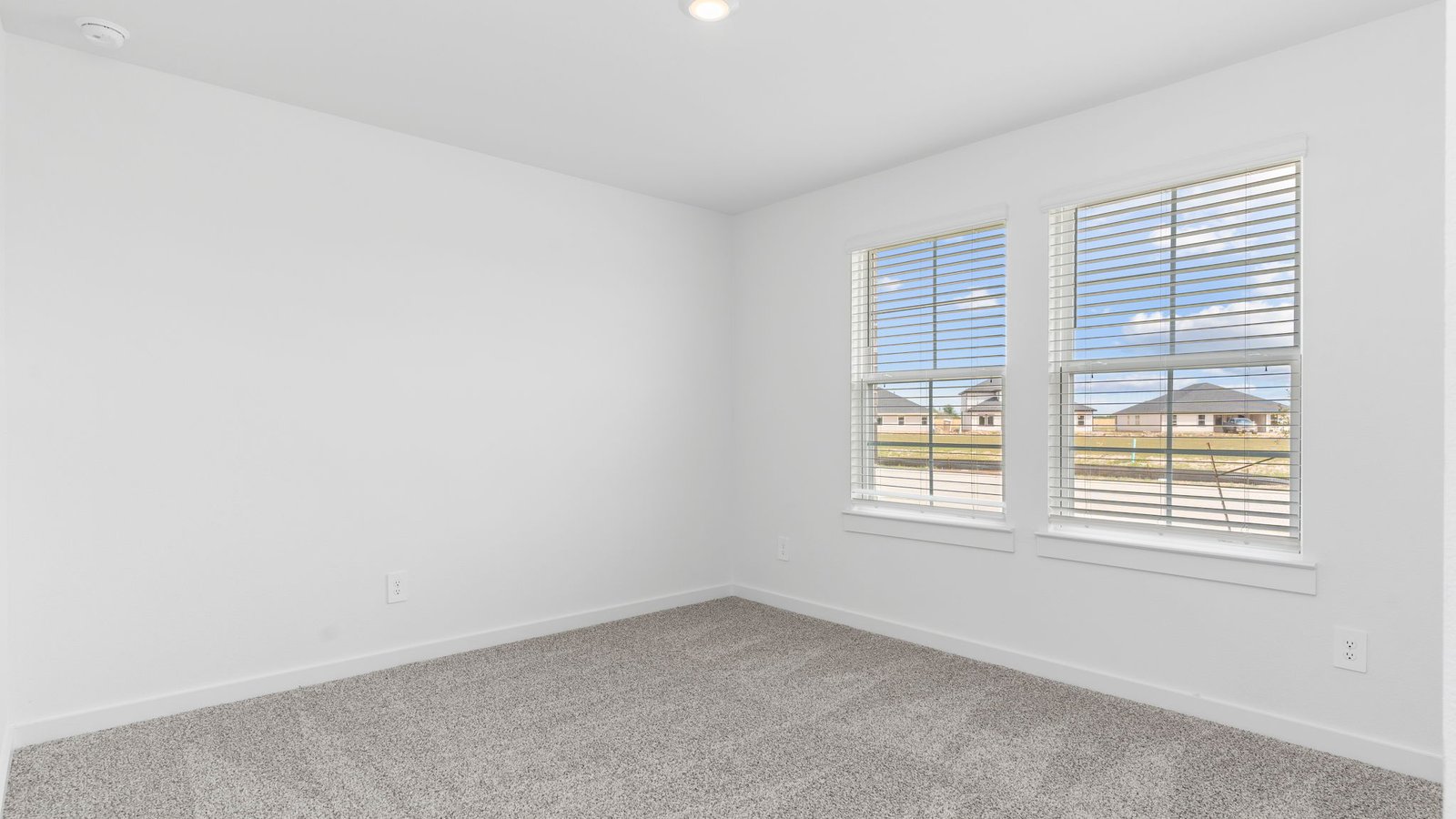 *Images and 3D tour are for illustration only and options may vary from home as built.