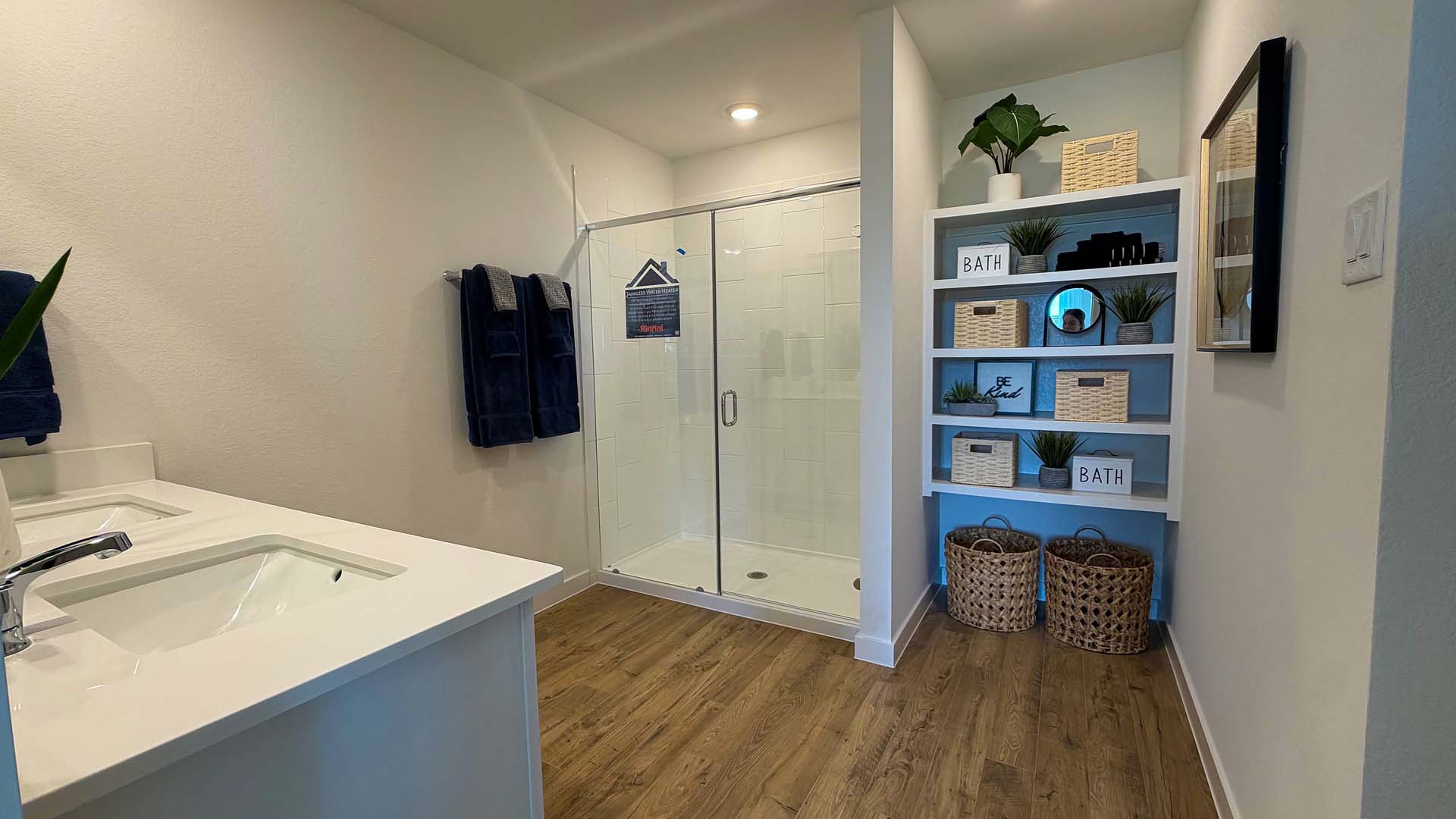*Images and 3D tour are for illustration only and options may vary from home as built.