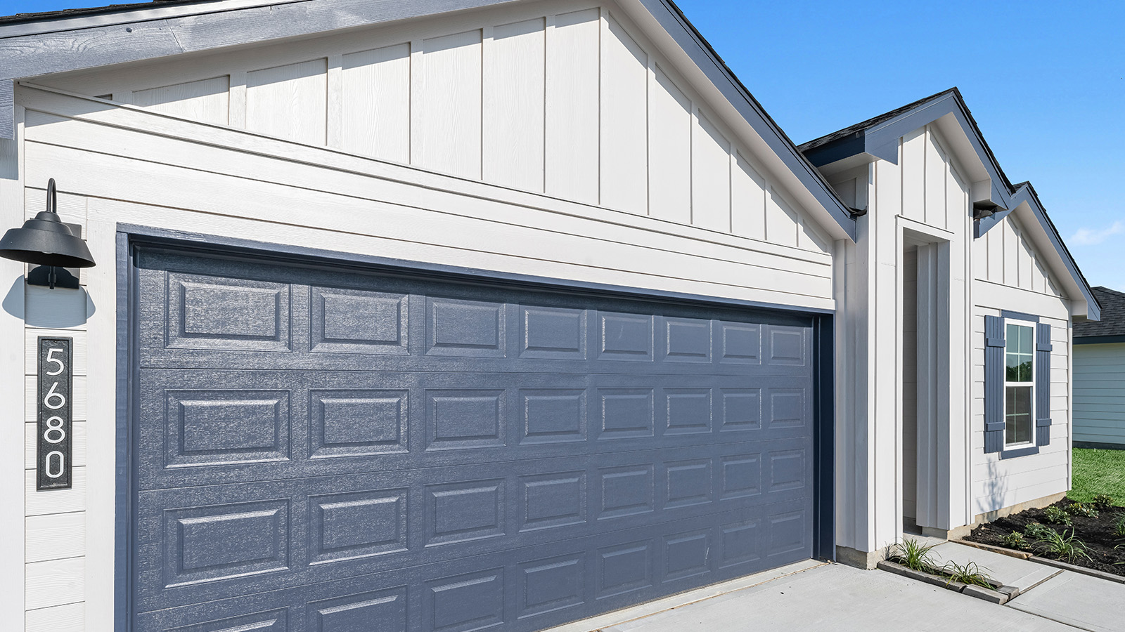 Harris exterior front view of the garage.