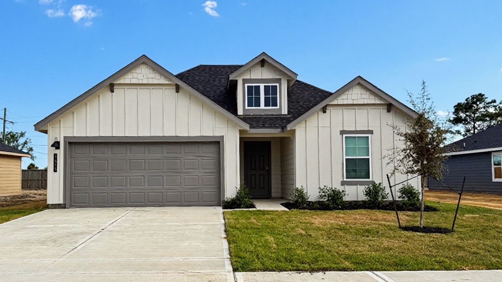 Elgin Front Exterior H Elevation.