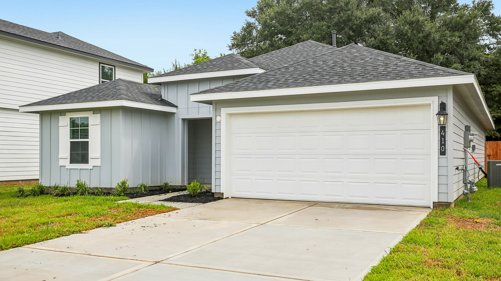 Denton Front Exterior OS Elevation.