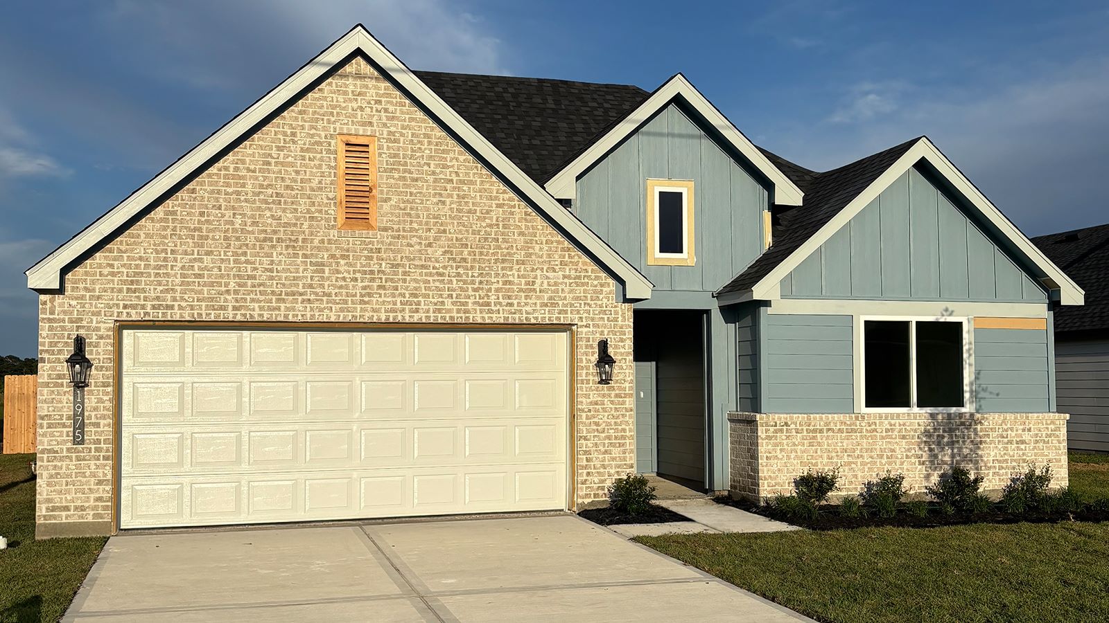 Elgin Front Exterior G Elevation with Brick.