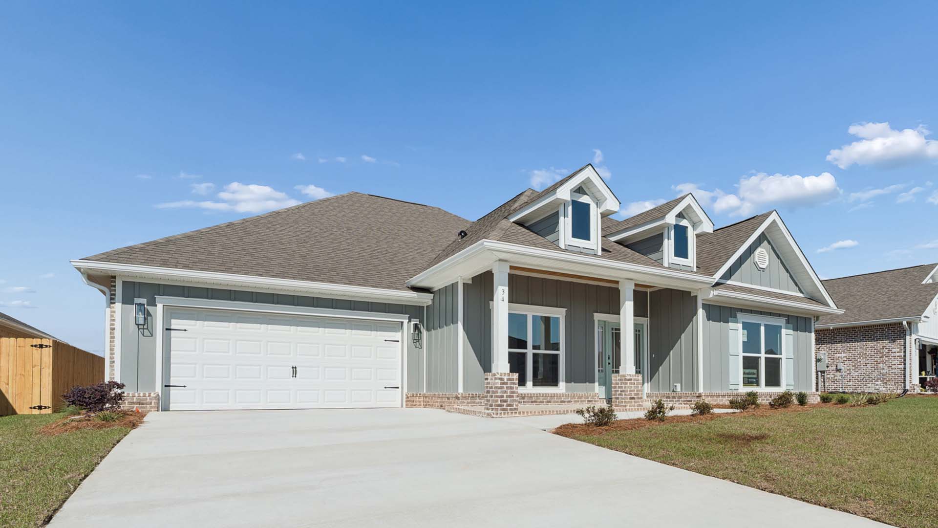 225 W Farm Owl Drive exterior