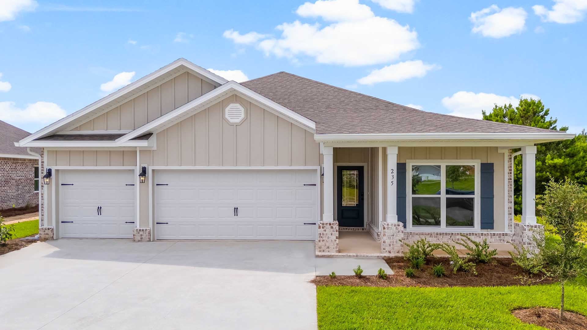 258 W Farm Owl Drive exterior