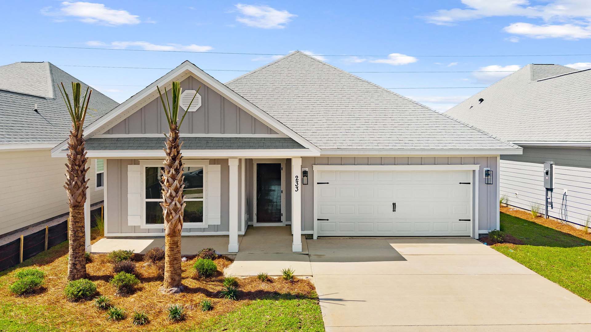 233 Dama Del Mar Way is ready for move in