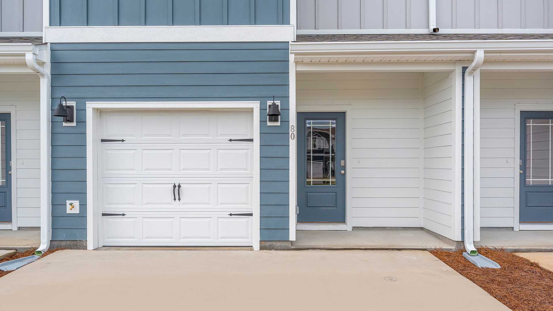 Single car garage with remote entry
