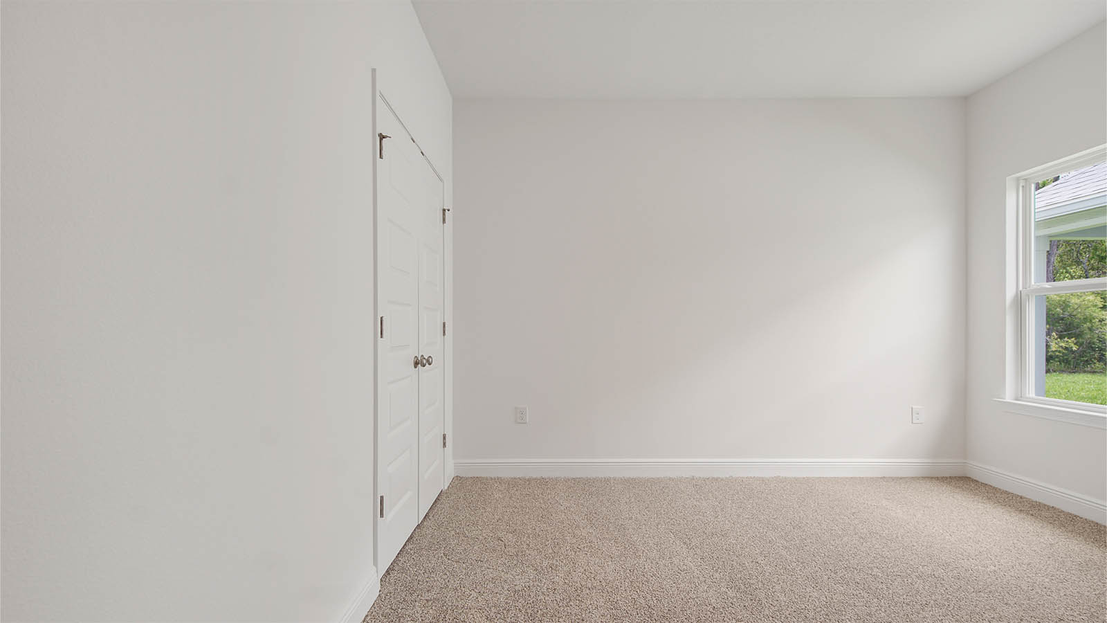 Guest bedrooms have carpet