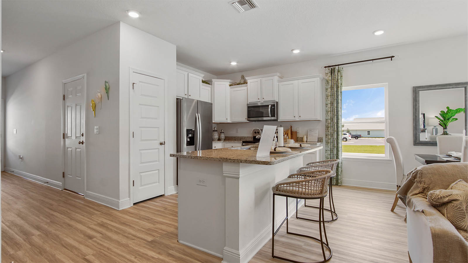 Kitchen with center island