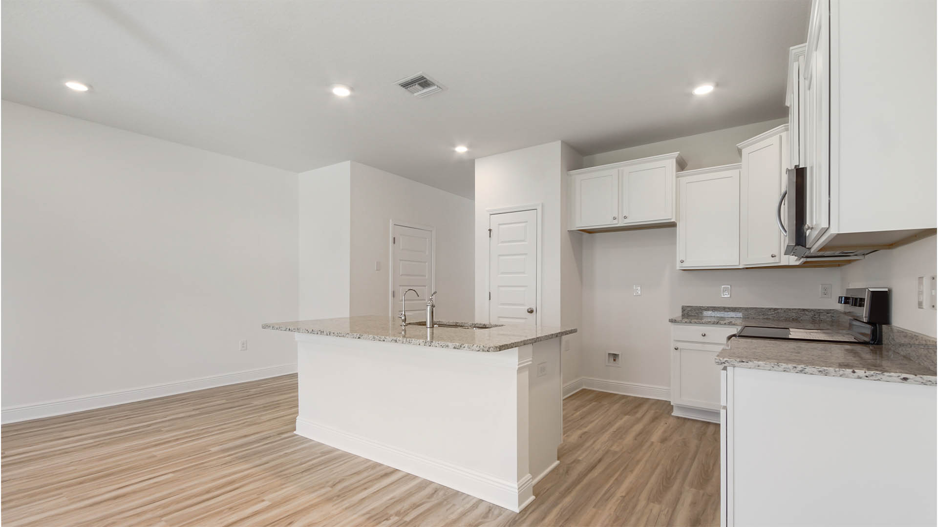 Palm Townhome Open concept kitchen