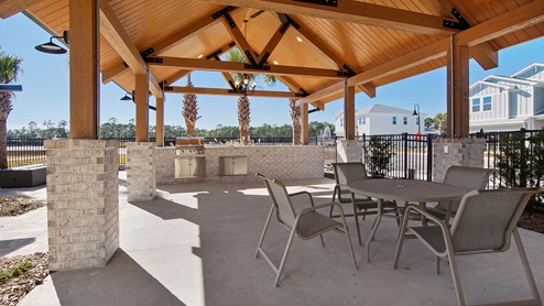 The outdoor kitchen and cabana at Parkside community pool