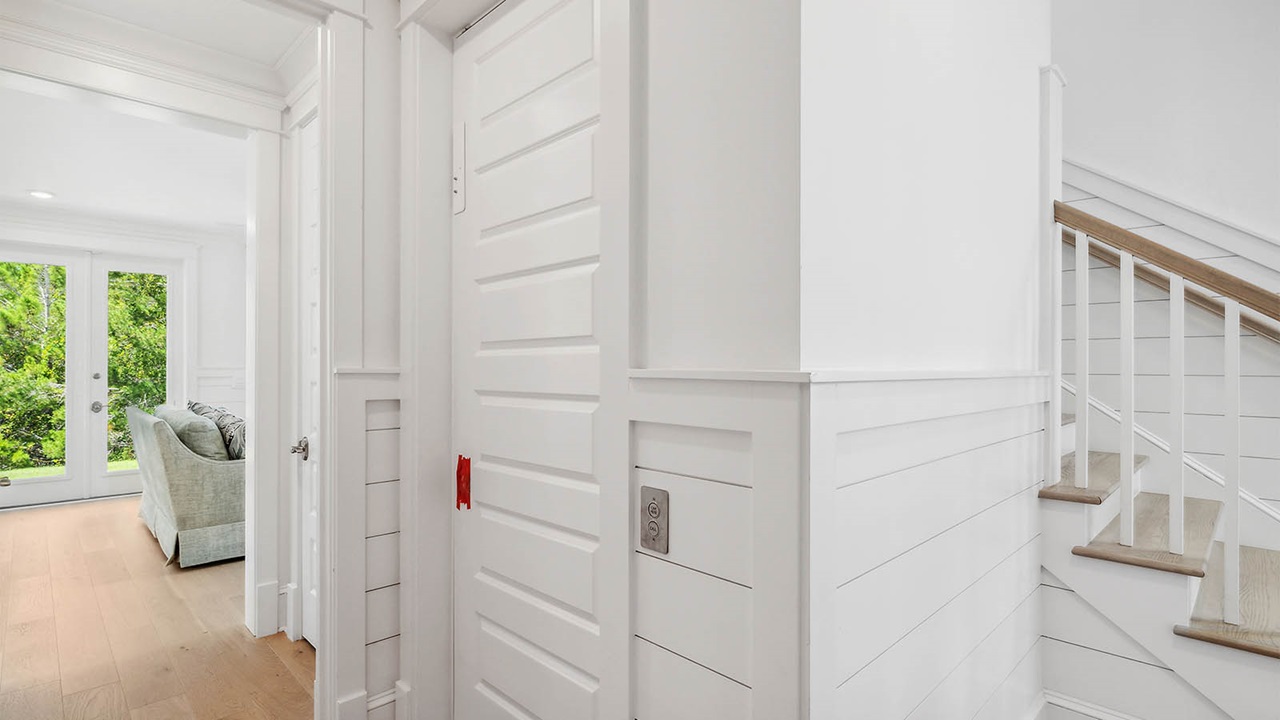 Bluewater bora bora 6 elevator