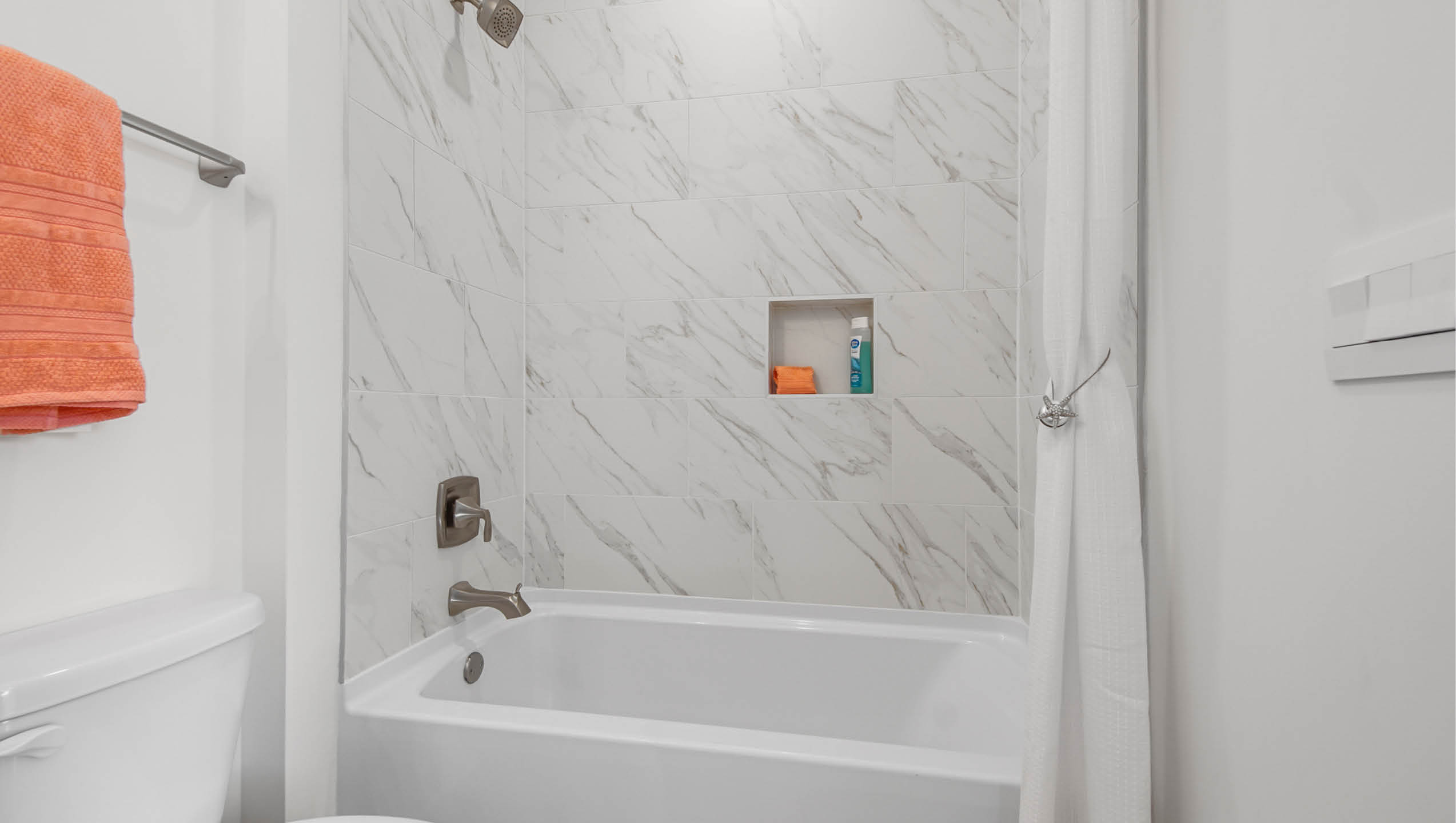 Bedroom two shower and tub combo