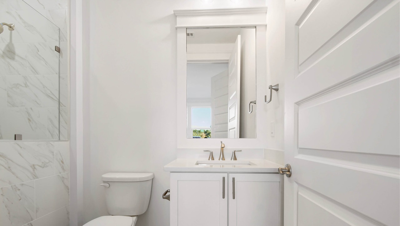 33 ashwood ava 7 bedroom 3 with private bat