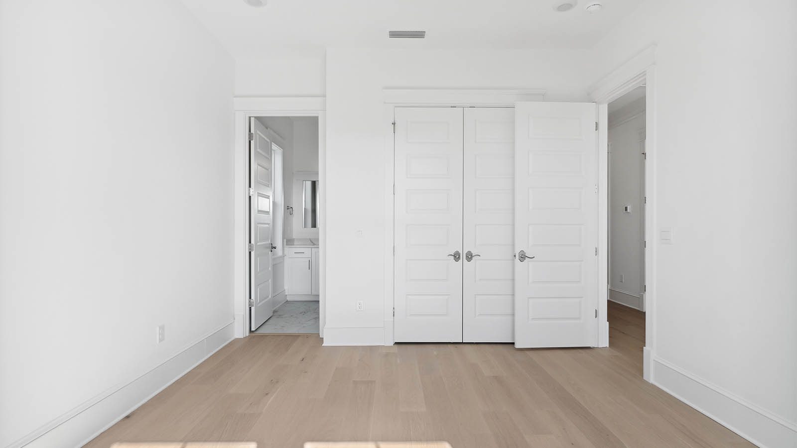 Each bedroom on the third level have private bathrooms