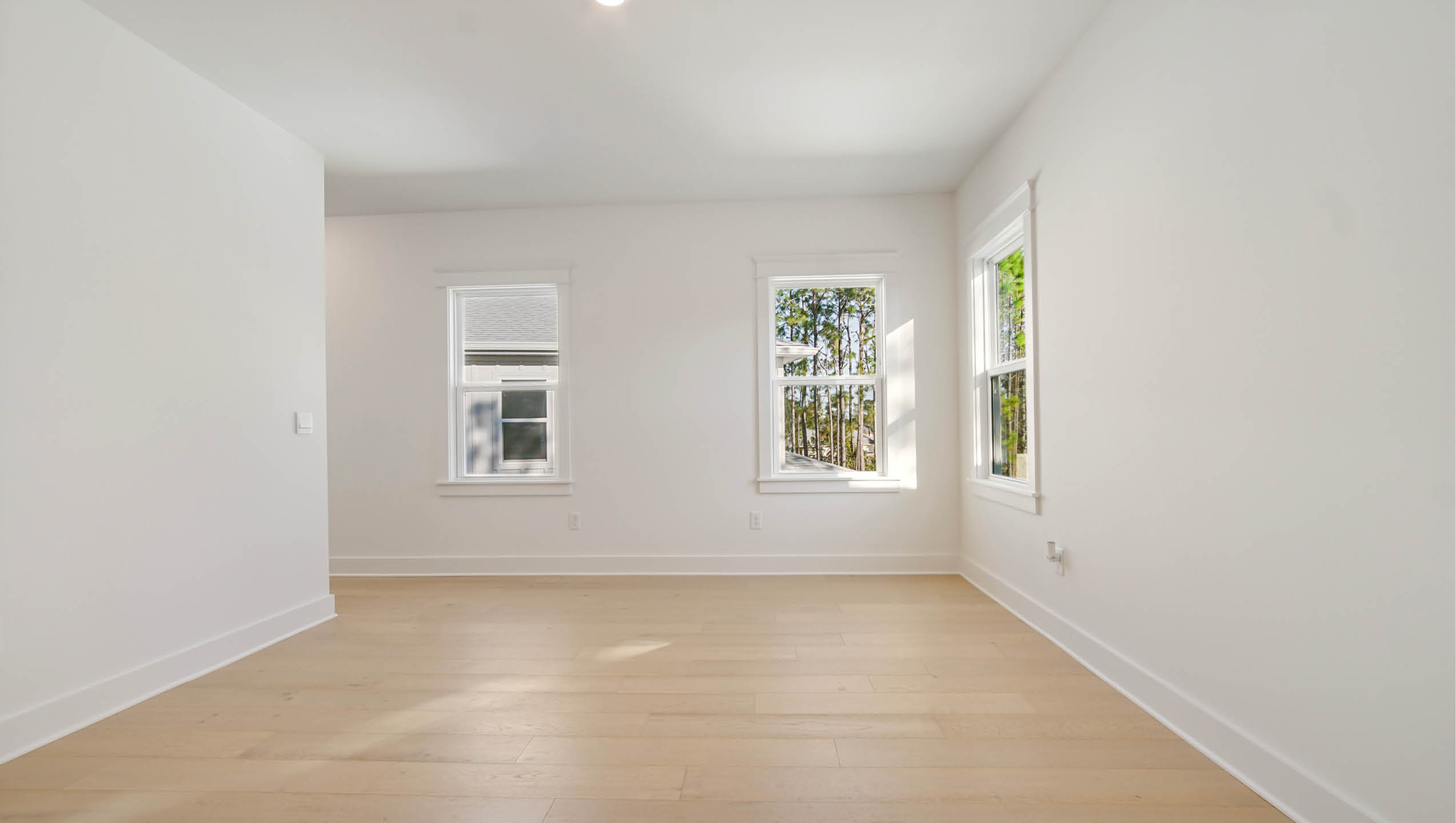 Second level living area leading to the stairs