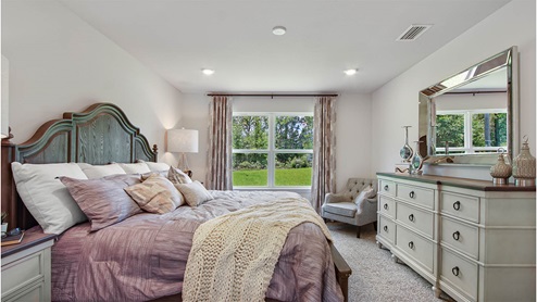 Owl's Head East Cali Primary Bedroom