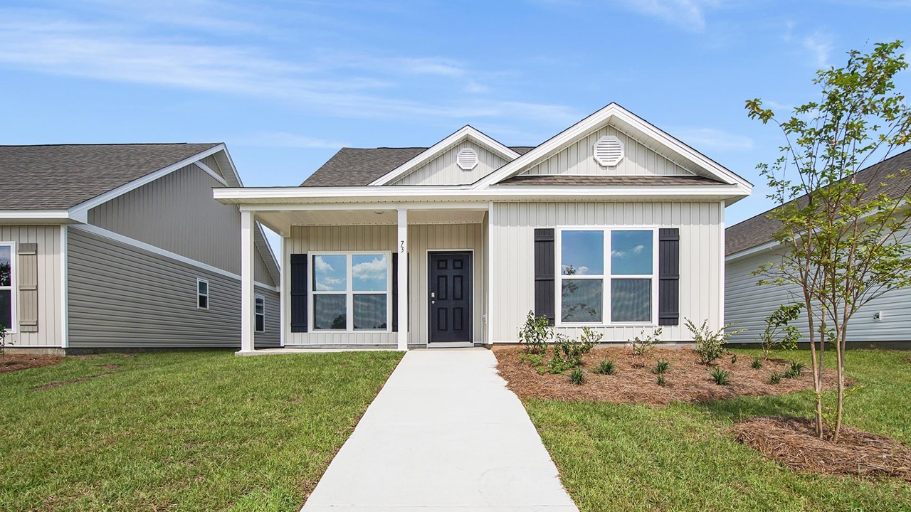 73 huckleberry exterior 0000s 0002 dsc05648