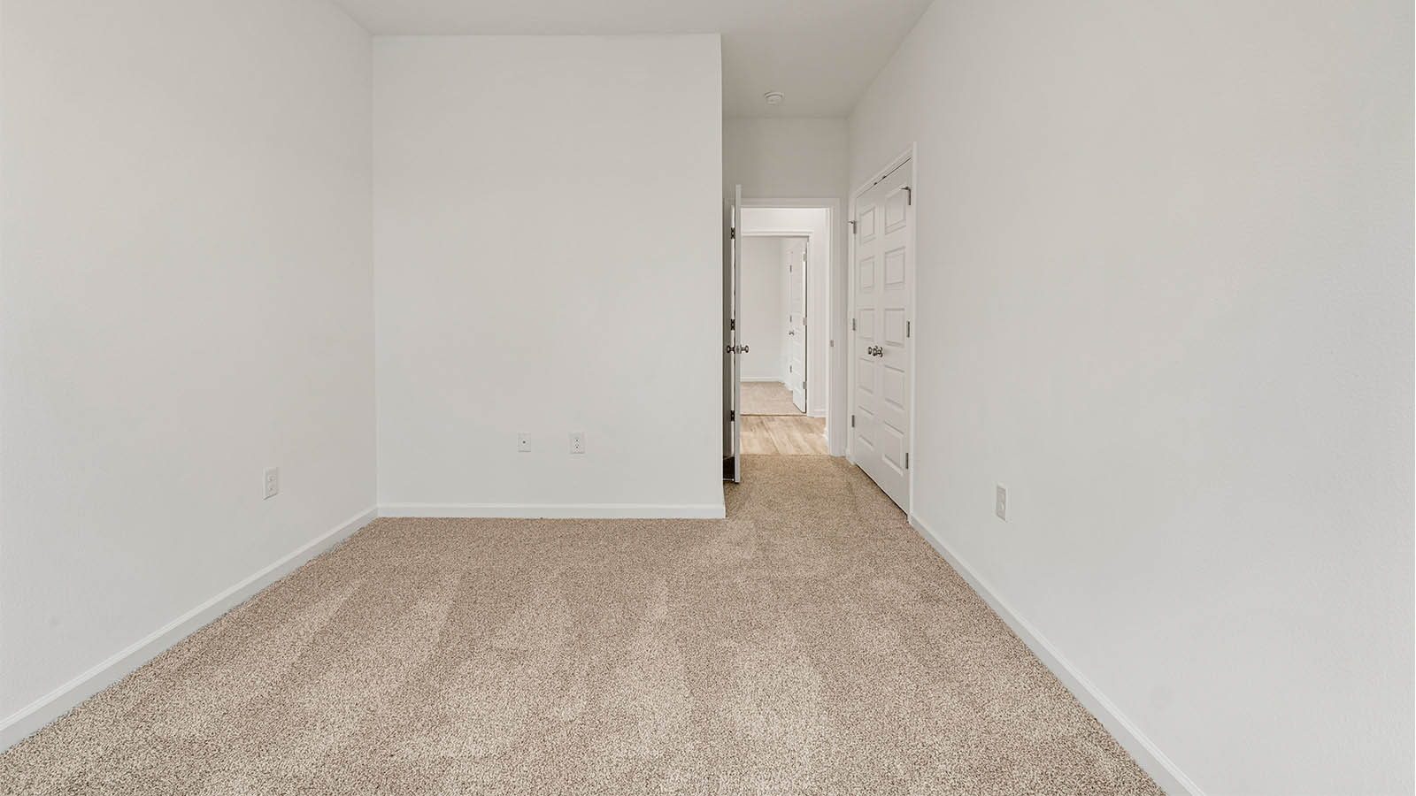 Additional bedroom of the Mason floor plan