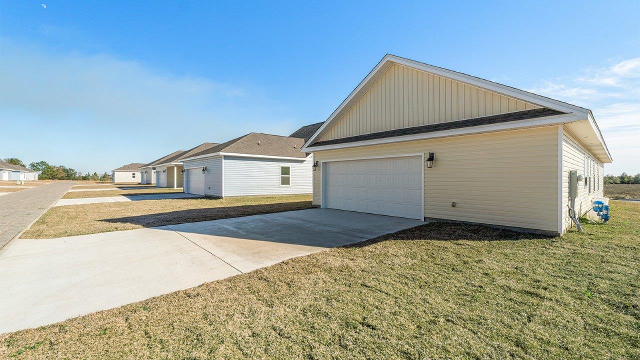 Available Home in Owls Head East Freeport, FL D.R. Horton