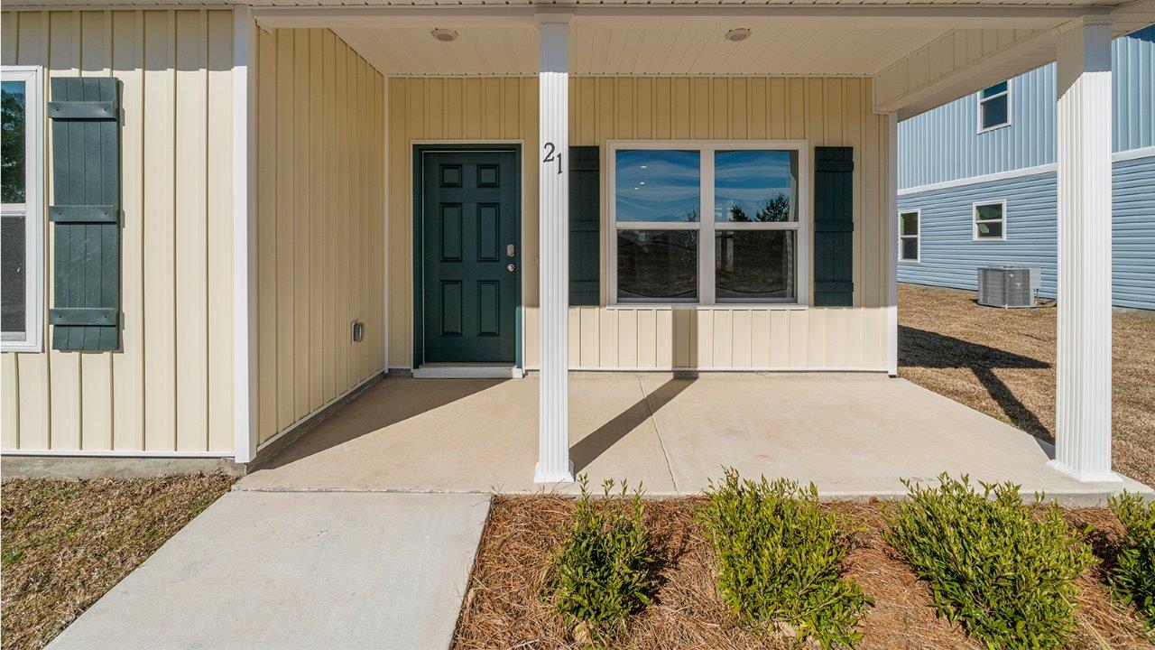 Available Home in Owls Head East Freeport, FL D.R. Horton