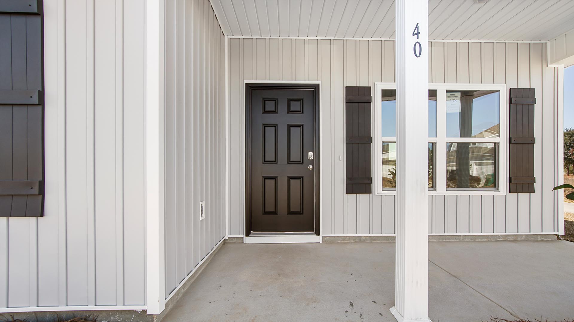 Covered Entry to the Porter