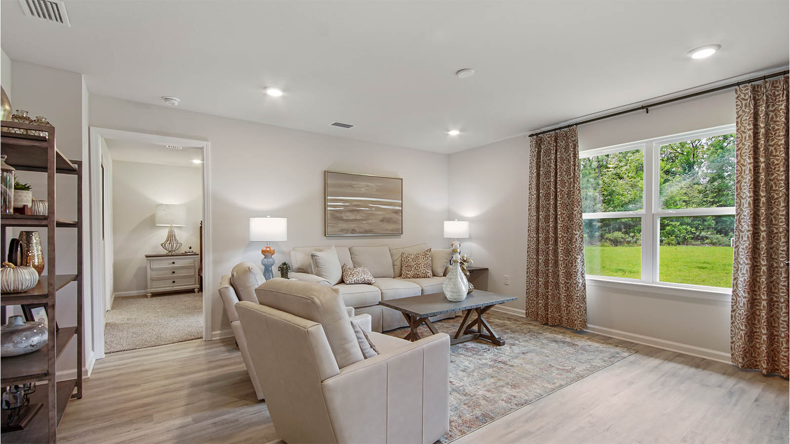 Sunny Hills Cali Living Room