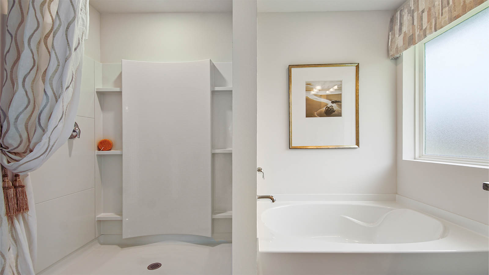 Sunny Hills Cali Primary Bathroom