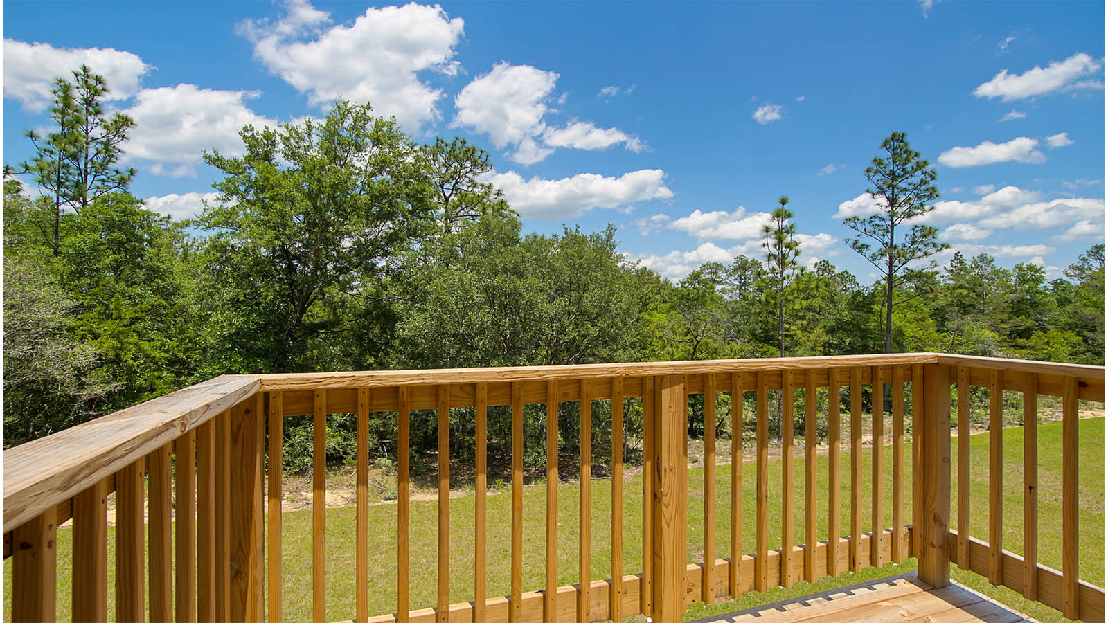 Sunny Hills Aldridge Patio