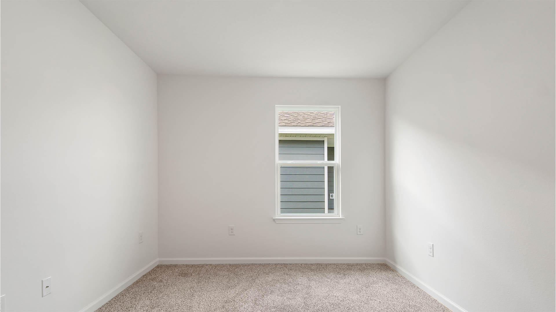 There are four additional bedrooms in the Lakeside floor plan