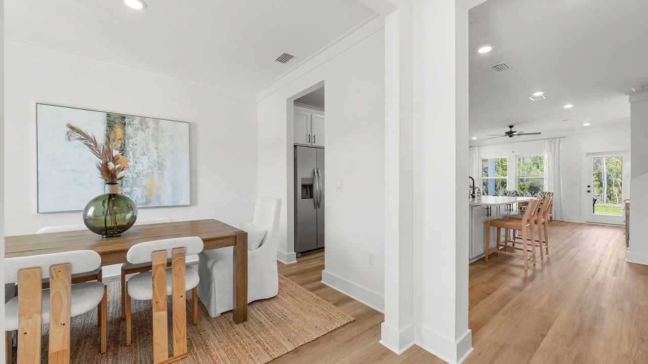 Alabaster 06 dining to living