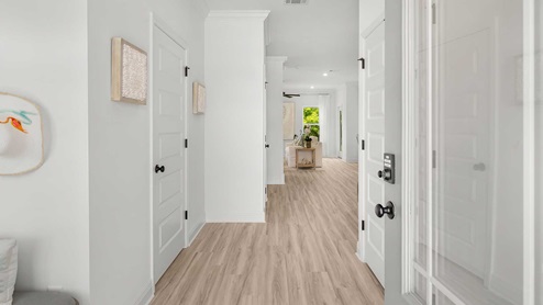 The Monroe entry to the living area