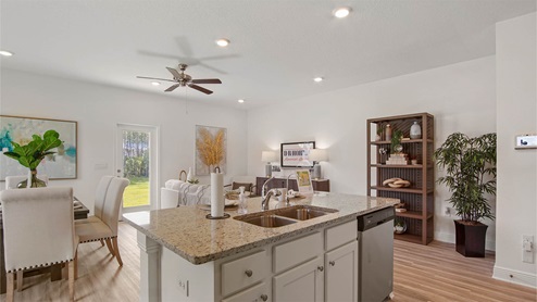 Open and spacious kitchen